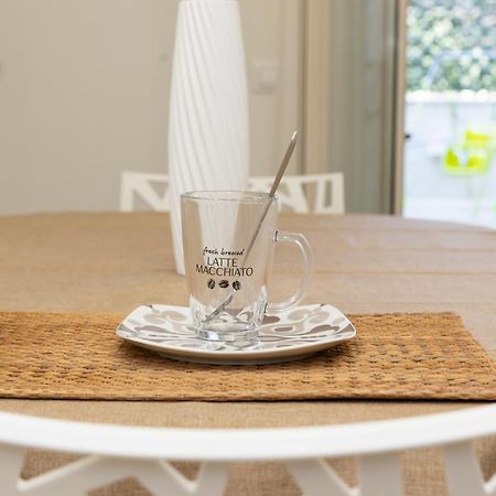פלרמו Ludo Holiday House - Charming Con Patio A Due Passi Dalla Cattedrale מראה חיצוני תמונה