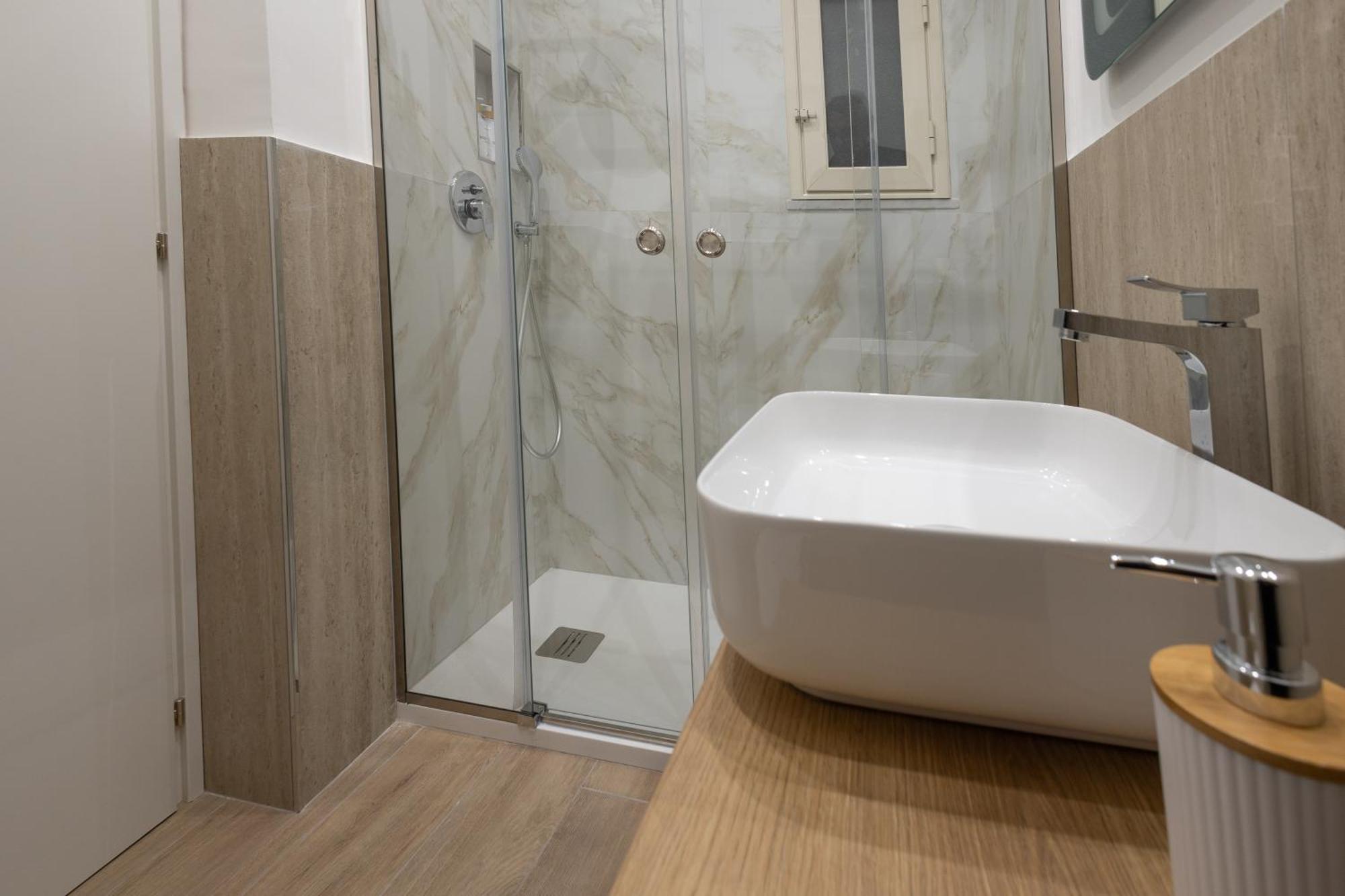 פלרמו Ludo Holiday House - Charming Con Patio A Due Passi Dalla Cattedrale מראה חיצוני תמונה