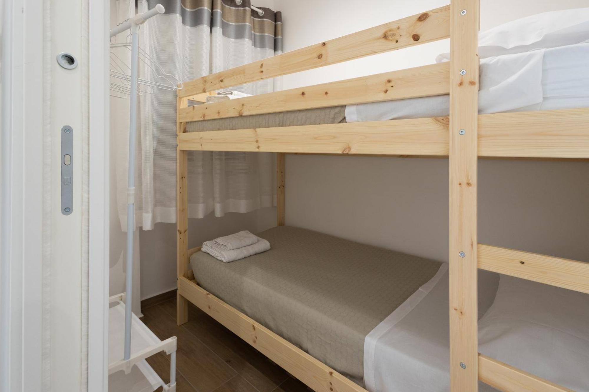 פלרמו Ludo Holiday House - Charming Con Patio A Due Passi Dalla Cattedrale מראה חיצוני תמונה