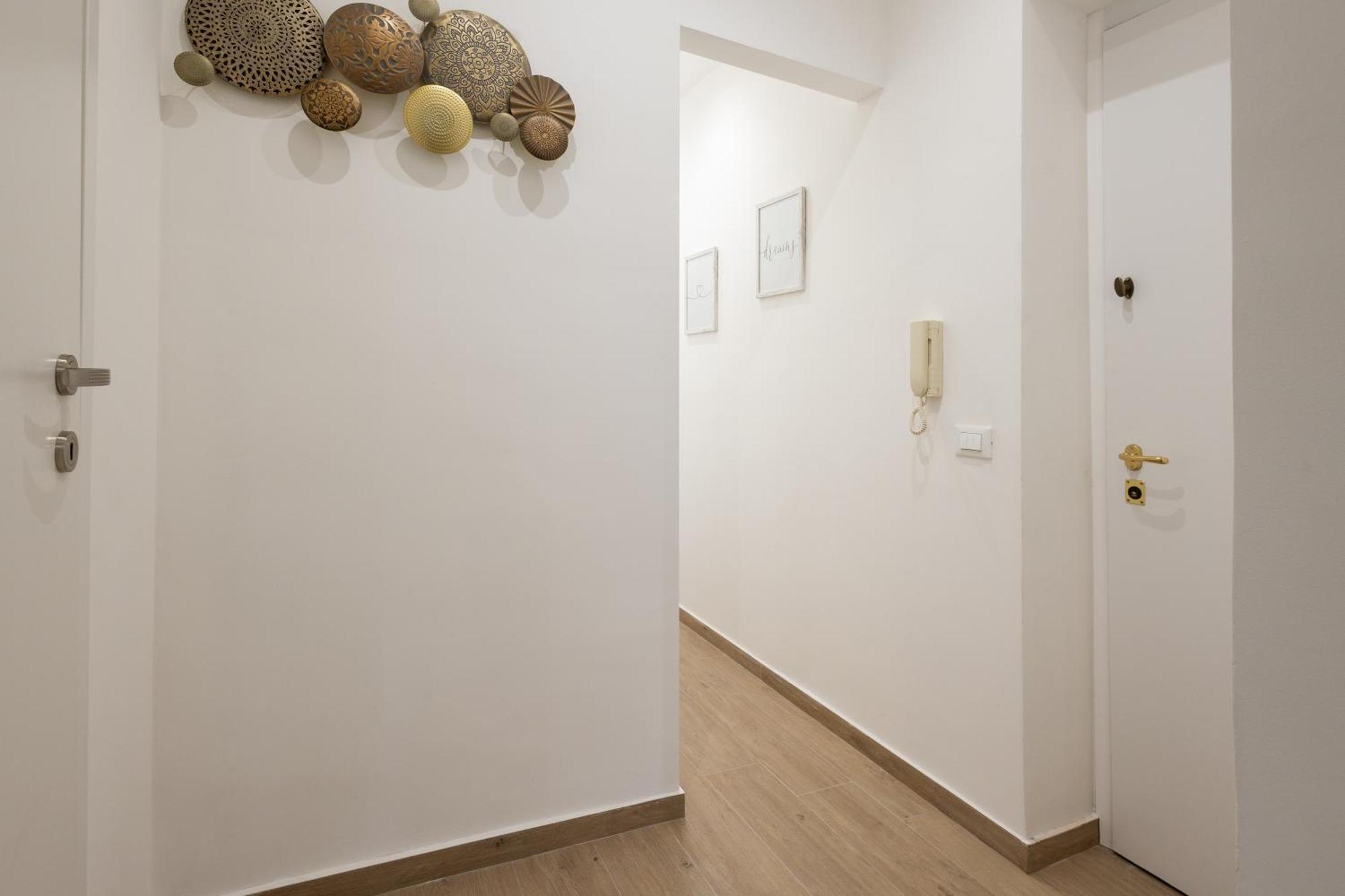 פלרמו Ludo Holiday House - Charming Con Patio A Due Passi Dalla Cattedrale מראה חיצוני תמונה